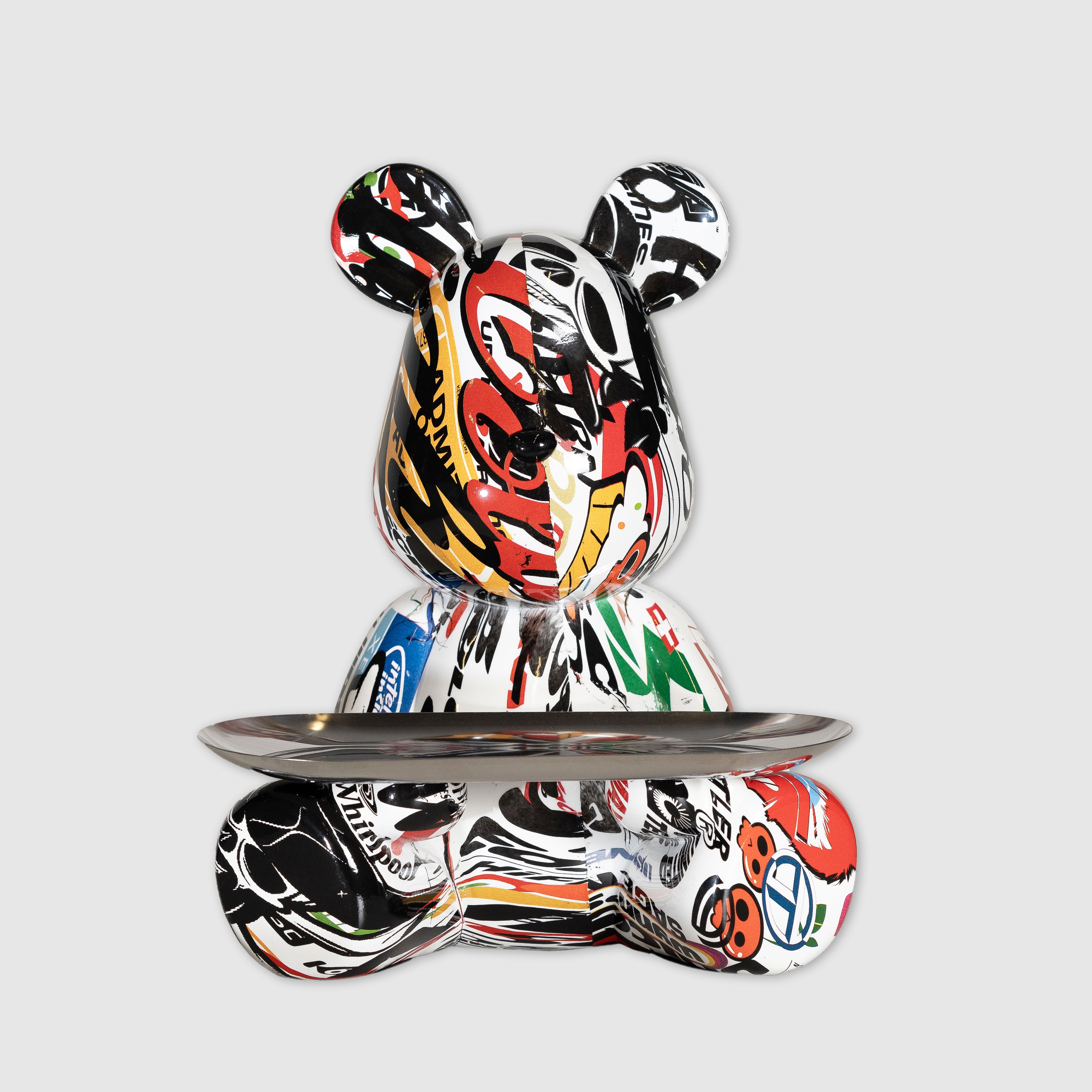 Lounge — Bear Sculpture